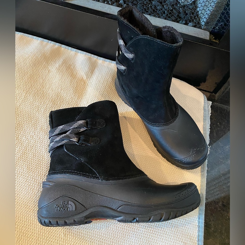 The North Face Black Winter Boots with Gray Accents